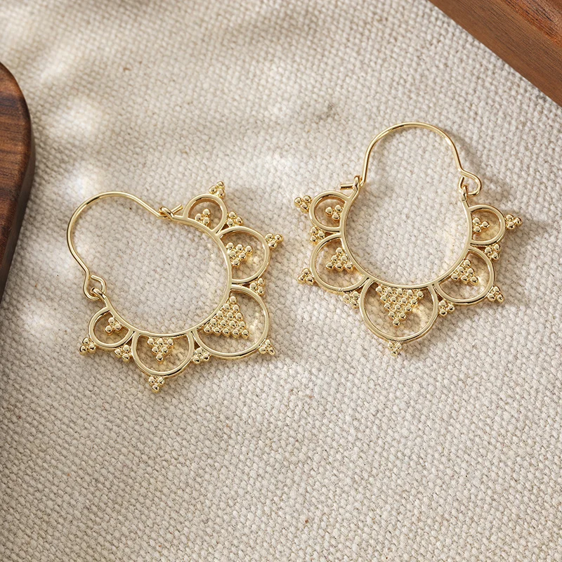 Ladies' Bohemian Style Circular Earrings Hollowed Out Carving Design Light Luxury Retro Earrings Elegant Jewelry