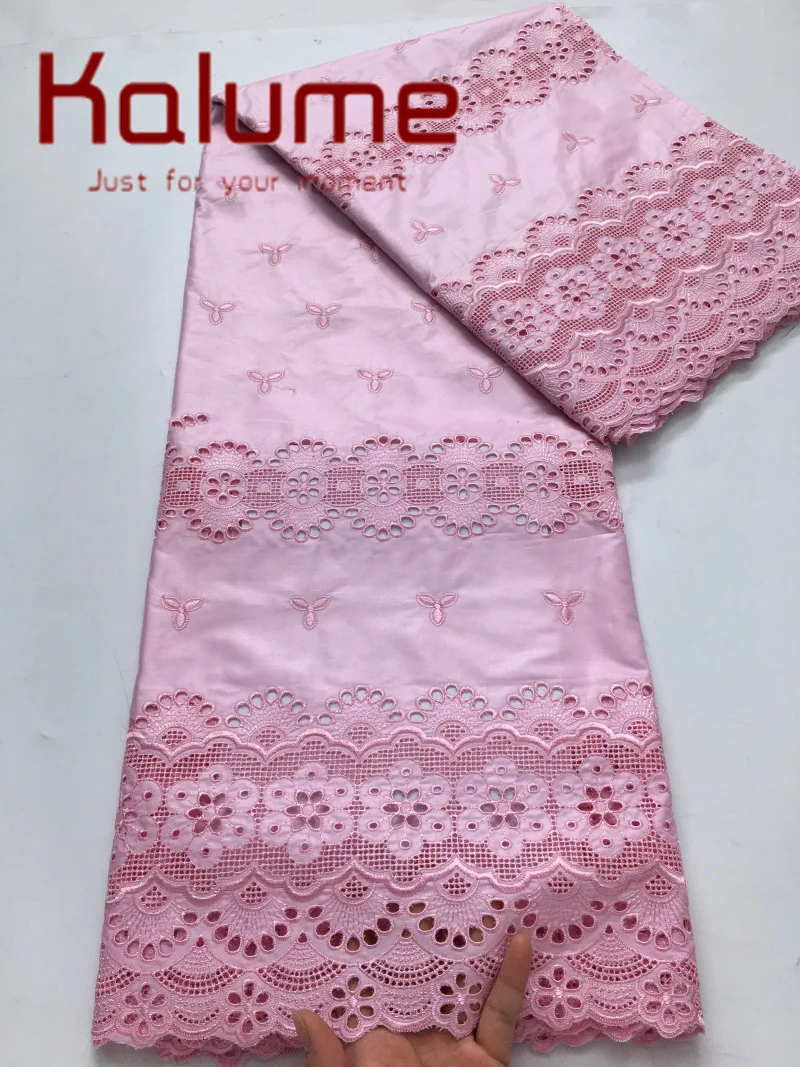 

Kalume Lace 2025 розовая африканская швейцарская кружевная ткань джентльменская вышитая нигерийская хлопковая кружевная ткань высокого качества 5 ярдов для шитья