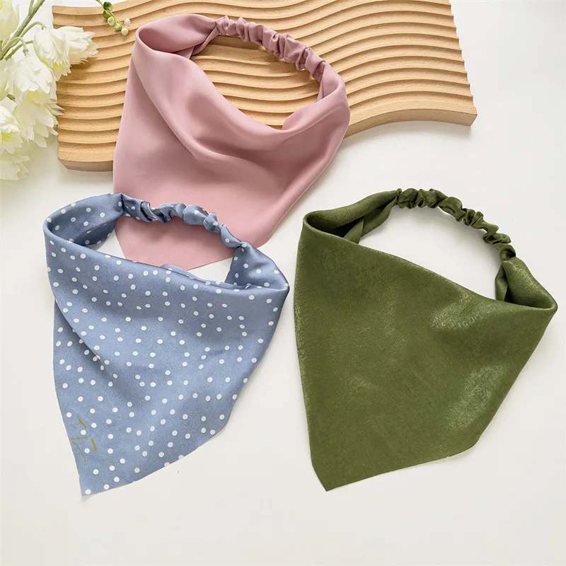 Ruoshui New Woman Solid Summer Head Scarf Satin Triangle Bandanas Lady Fashion Printing Elastic Hairband Girls Hair Accessories