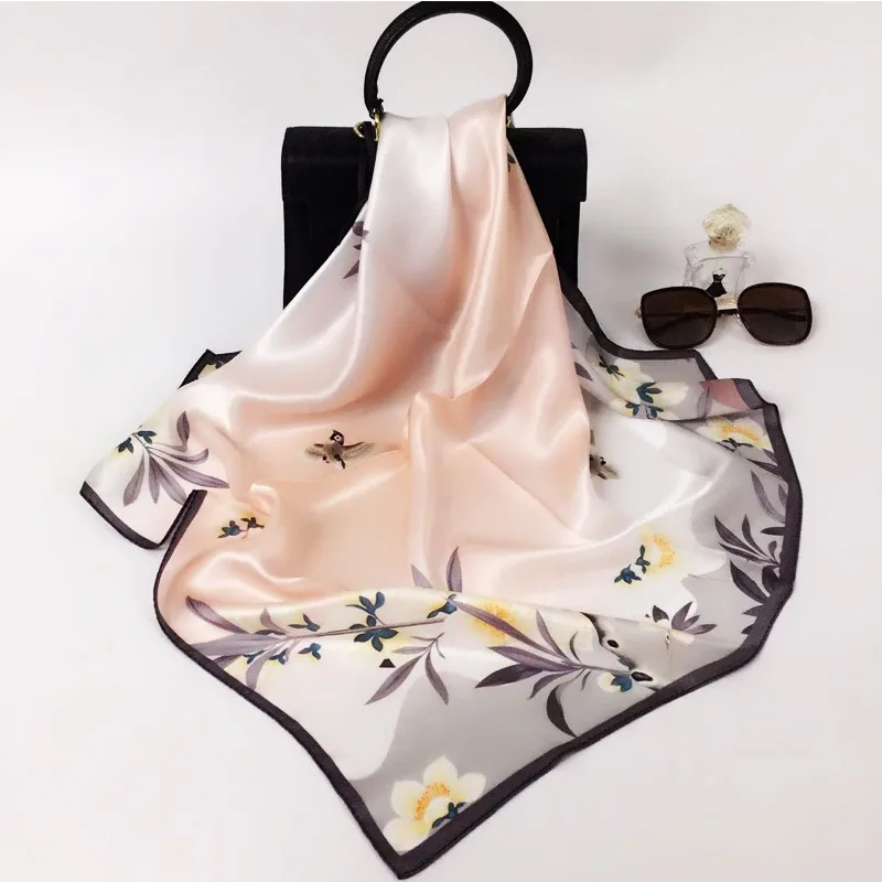 

Spring and Autumn Small Flower Temperament 70 Square Towel Women's Korean Ornament Scarf Fashion Printed
