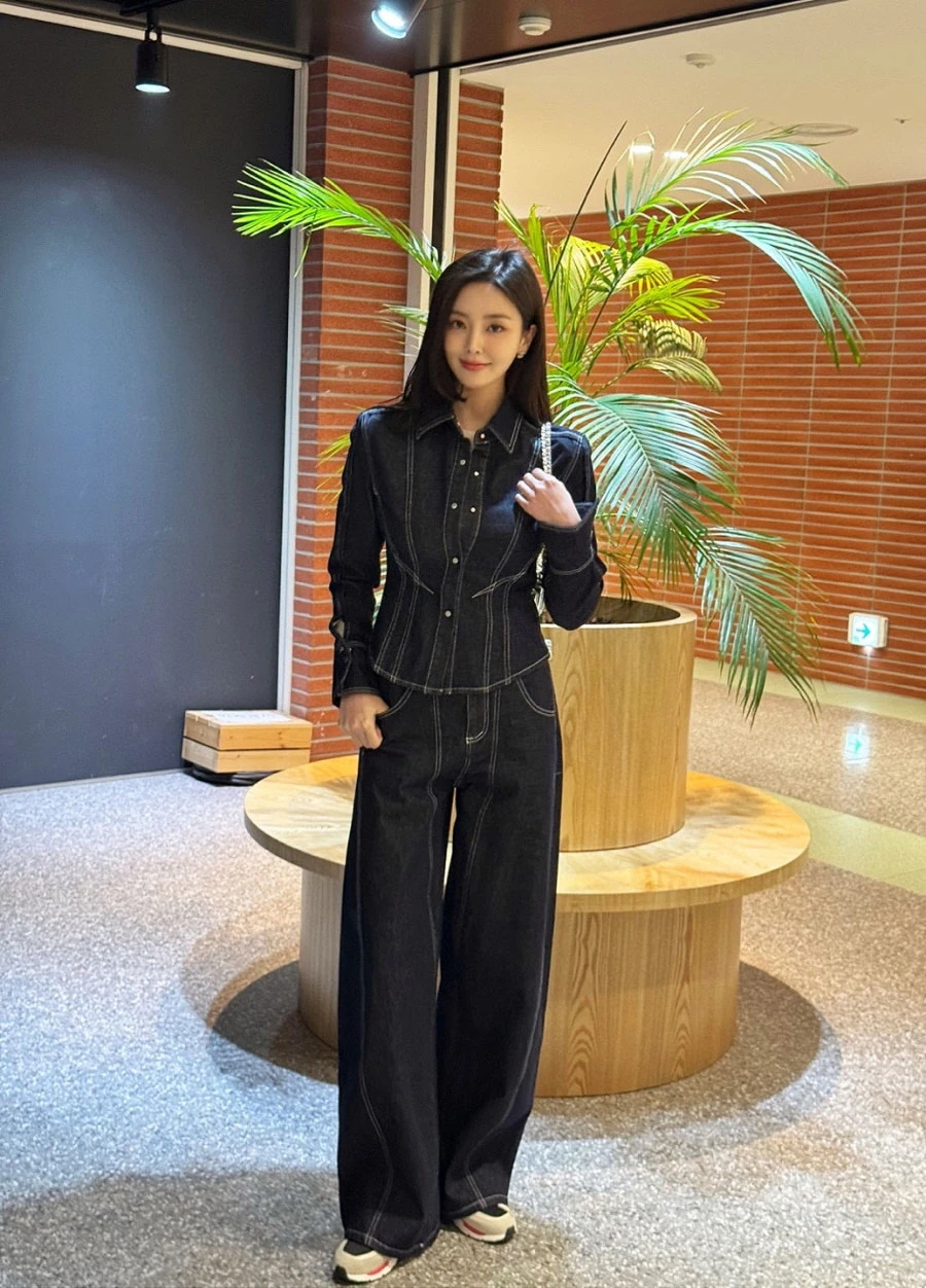 

Комплект из джинсов с высокой талией и прямым кроем, с длинной рубашкой с воротником и брюками, женский модный костюм-двойка, осенний повседневный стиль