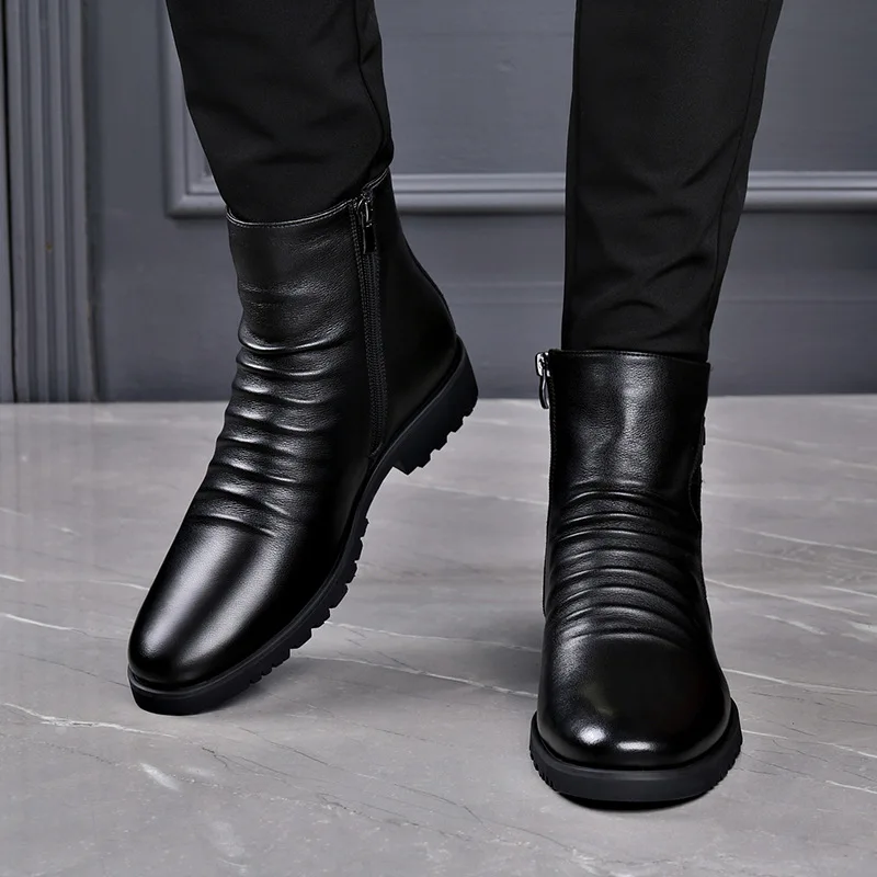 New men's high top men's boots  cowhide casual leather boots fashionable side zipper and velvet covered men's boots