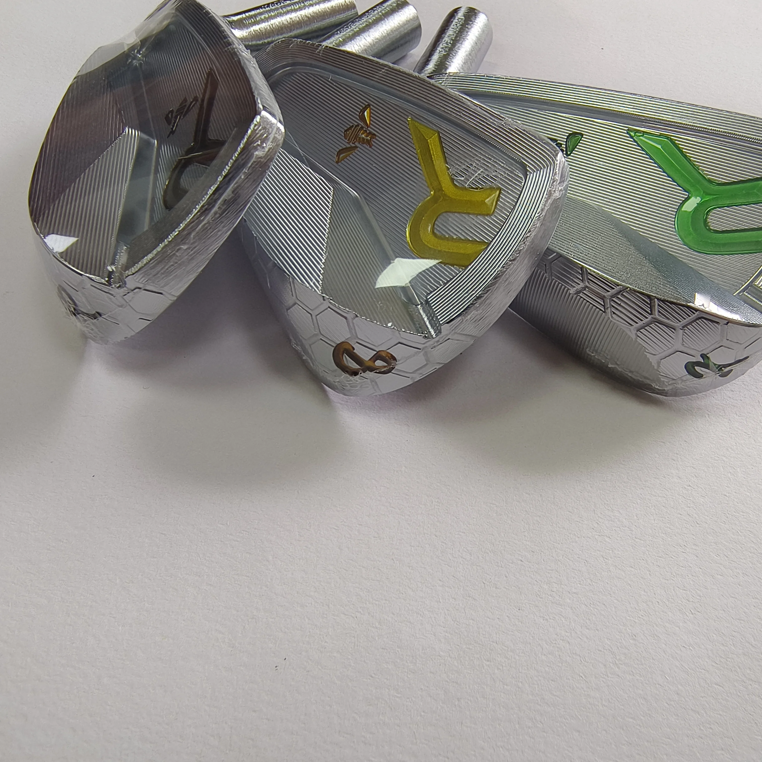 JUNYUE golf PC forged silver golf club head color logo golf set, Set of 4-P, Seven in Total