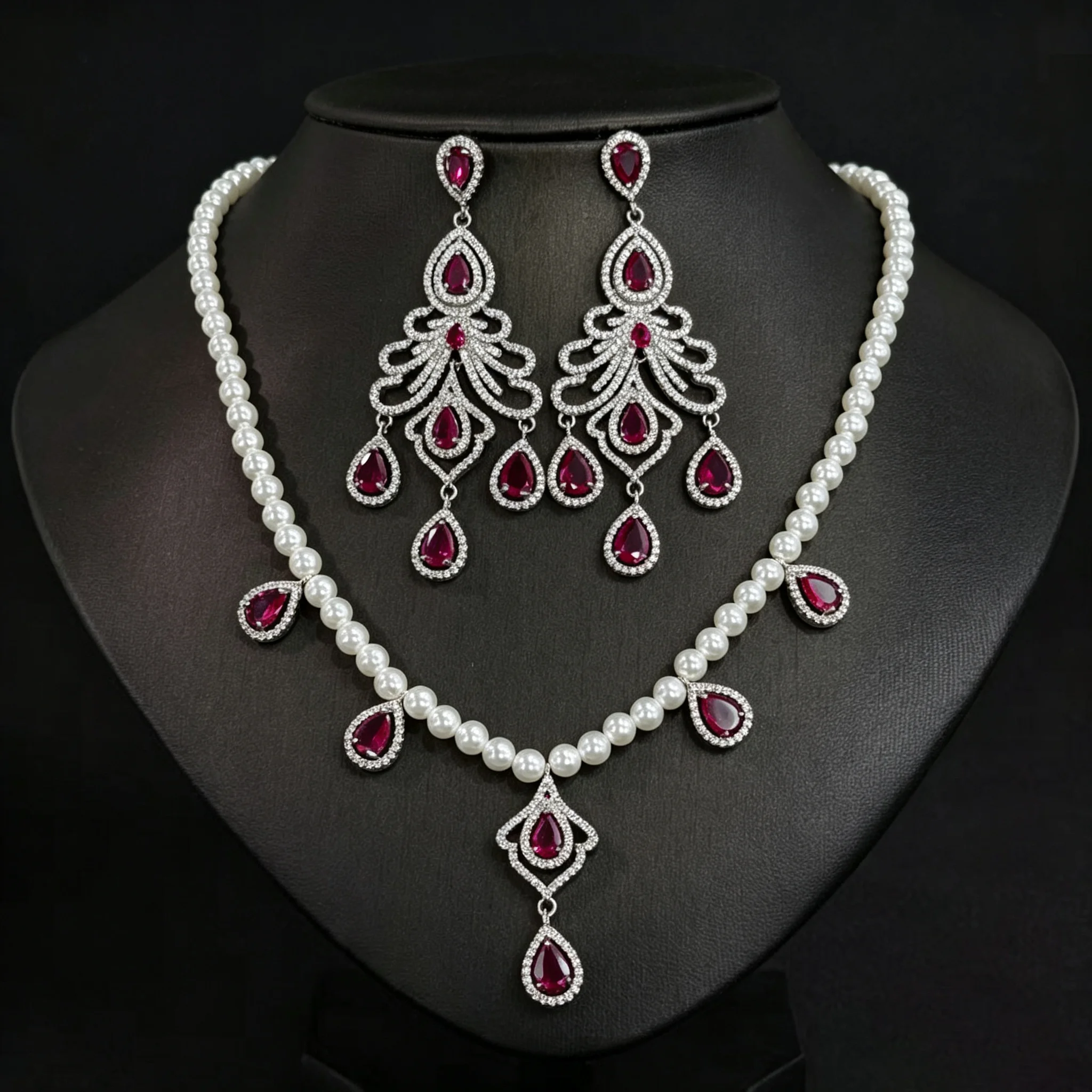 

Everyday Niche Shiny Premium Pearl Necklace and Earrings Zircon Set Women's Jewelry Suitable for Wedding Travel Bridal Gift 1062