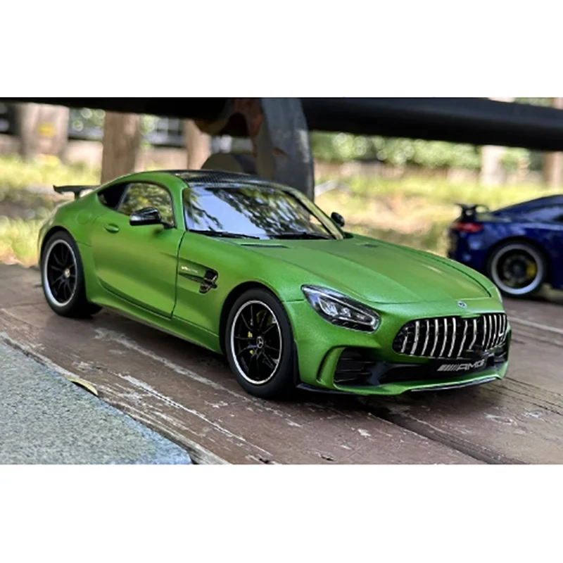 Diecast 1/18 scale AMG GTR2019 alloy car model static finished ornaments precious collection souvenirs