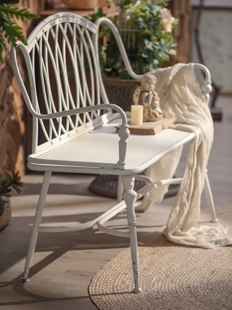 French Retro Iron Double Bench Outdoor Leisure Chair for Garden or Balcony Decor Old Courtyard Style