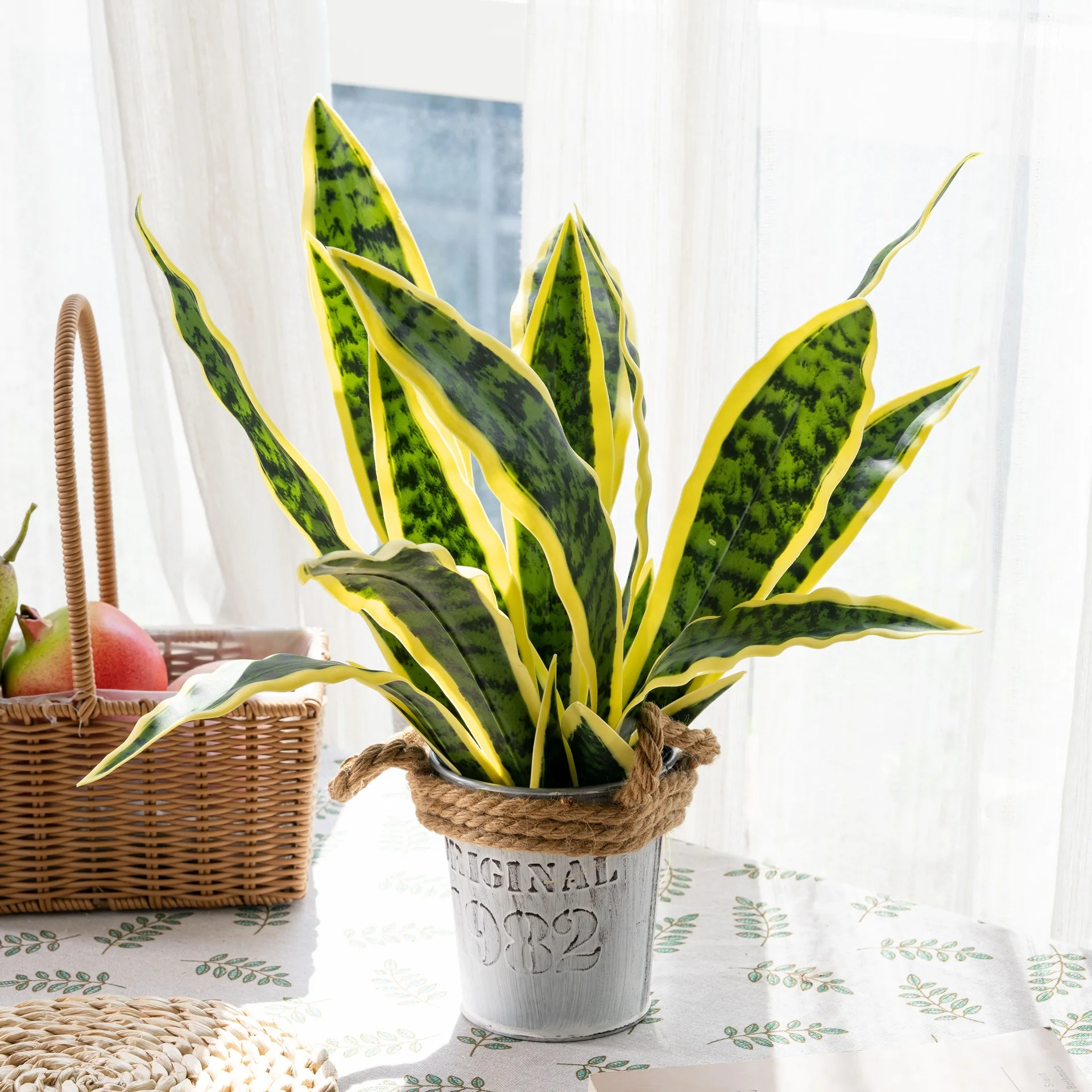 Plantas Artificiales de Serpiente de 25.98 Pulgadas, Plantas Falsas de Suegra para Decoración de Interiores, Hogar, Oficina, Habitación, Decoración de Jardín Exterior, Vegetación