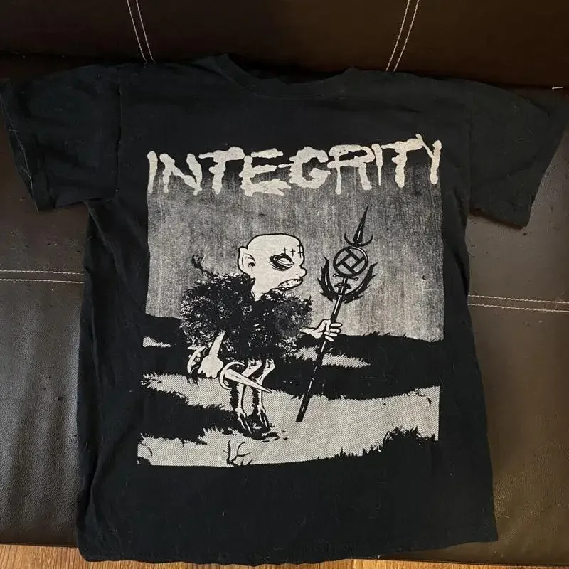 Integrity Black Heksen Rise T Shirt