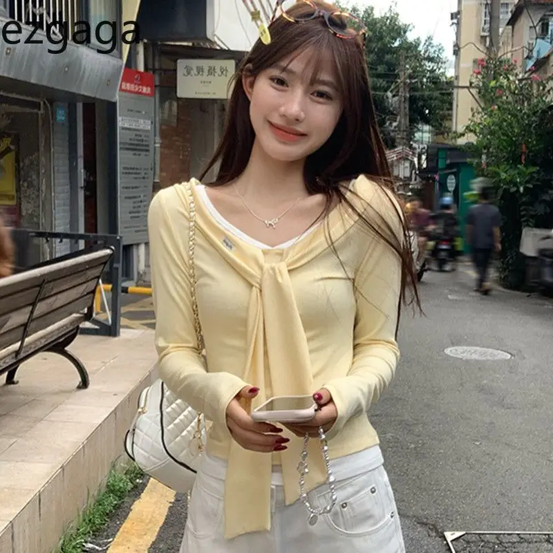 

Ezgaga женские футболки сексуальные с длинным рукавом тонкие лоскутные искусственные укороченные топы из двух предметов Y2k эстетические женские повседневные футболки в стиле Харадзюку