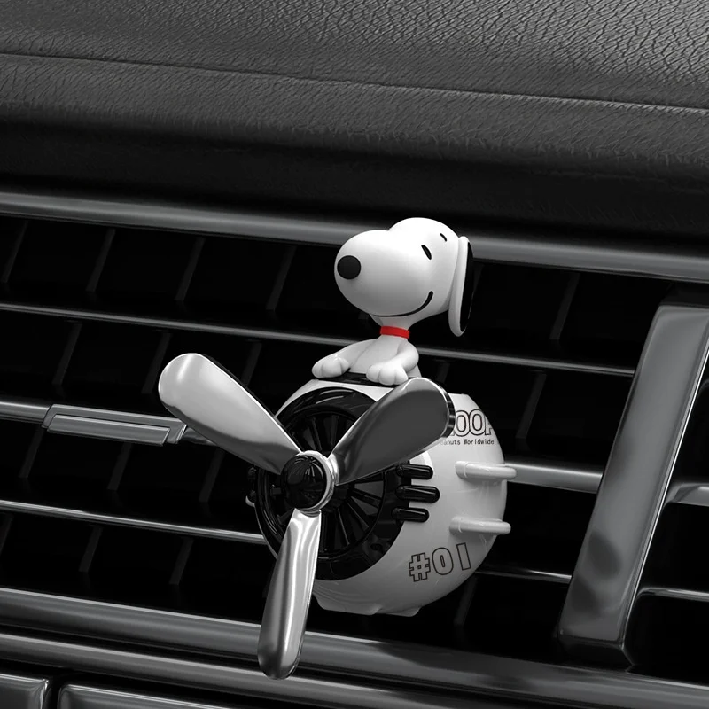 Miniso Snoopy Anime Car Air Freshener Aromatherapy Fragrance Piece Car Air Outlet Ornament Perfume Clip Decoration Gifts