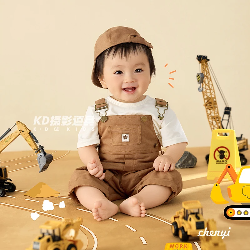Little Engineer Theme Newborn Photography Prop 100 Days Baby Boy Brown Overalls with Hat Infants Studio Photoshoot Costumes