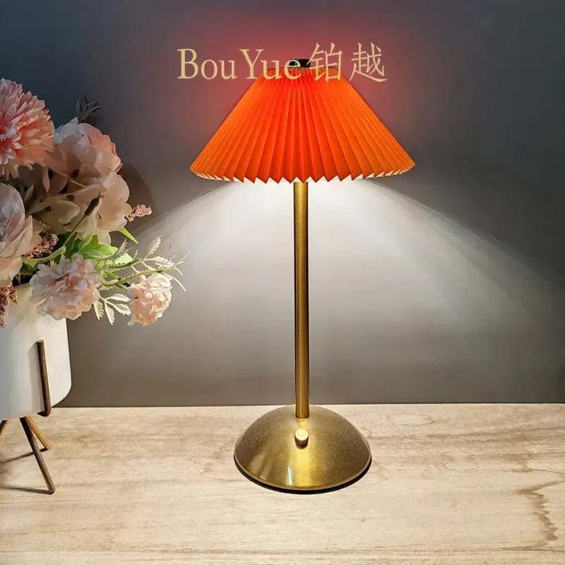 Nordic Pleated Fabric Desk Lamp LED Geometric 3D Night Light Rechargeable Bedside Reading Lamp Decorative Ambient Bedroom