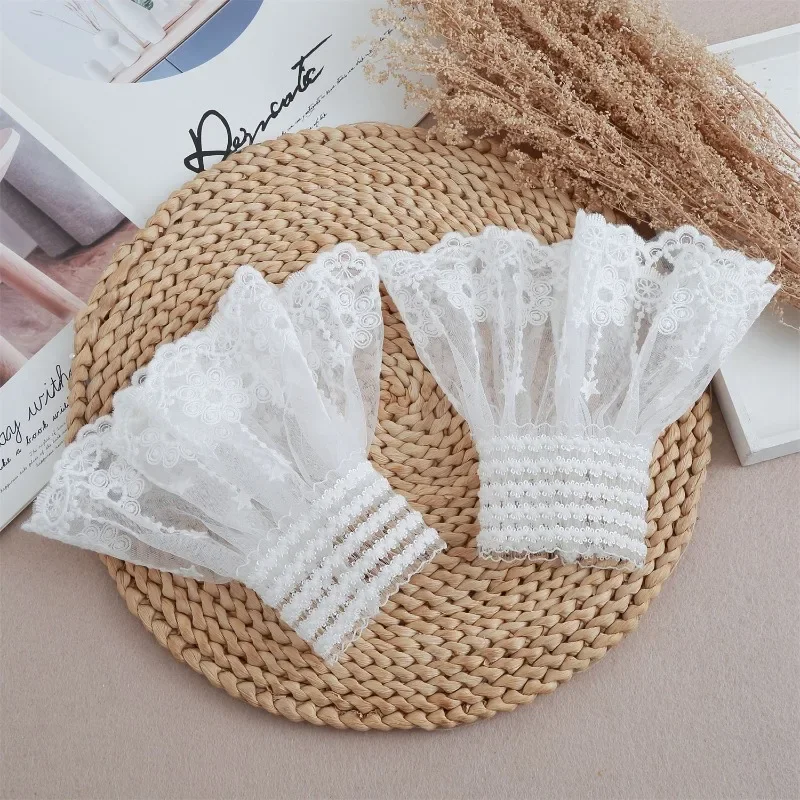 New White Women Lace Floral Detachable Sleeve Fake Cuffs Female Pleated Flare Sleeve False Cuffs Ruffles Wristband Decorative