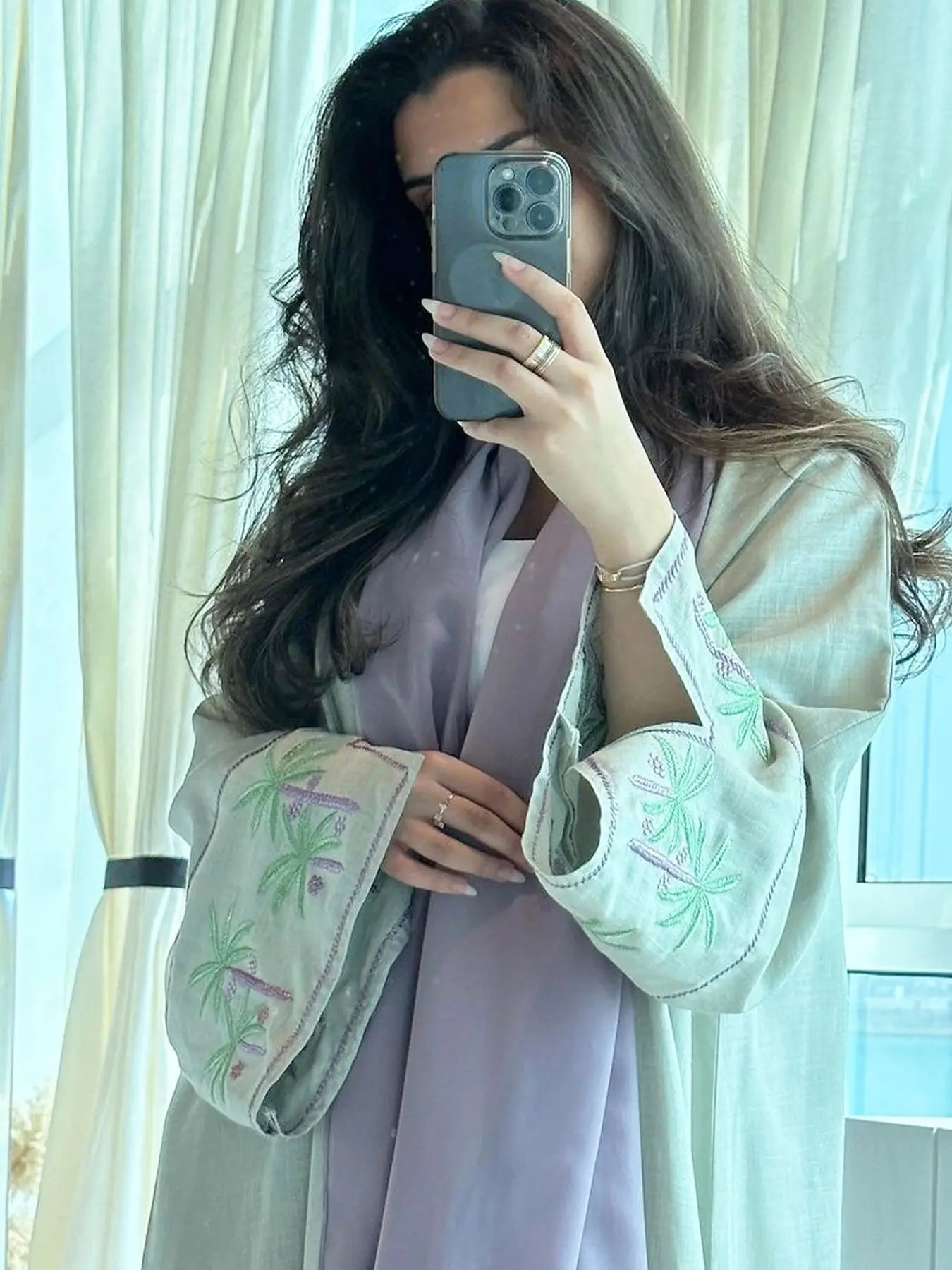 

Женский повседневный модный свободный кардиган с вышивкой, пальто, женская одежда Абая Джалабия, новинка 2025, мода на Ближнем Востоке