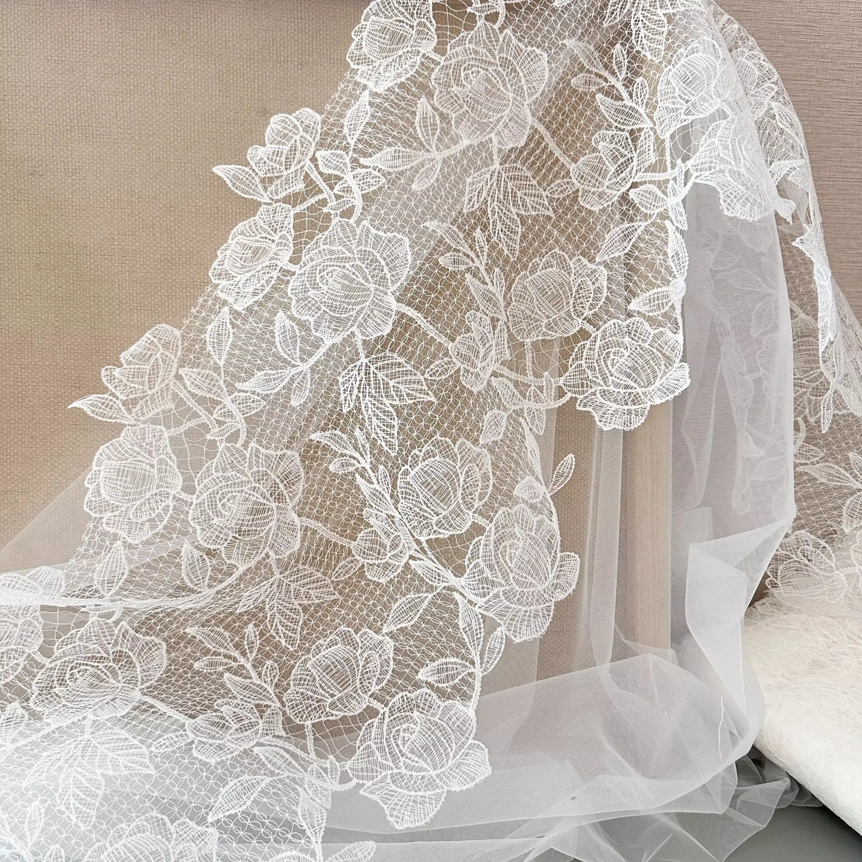 Exquisite day single fish silk thread hollow-out veil wedding dress Lace handmade diy accessories dress accessories