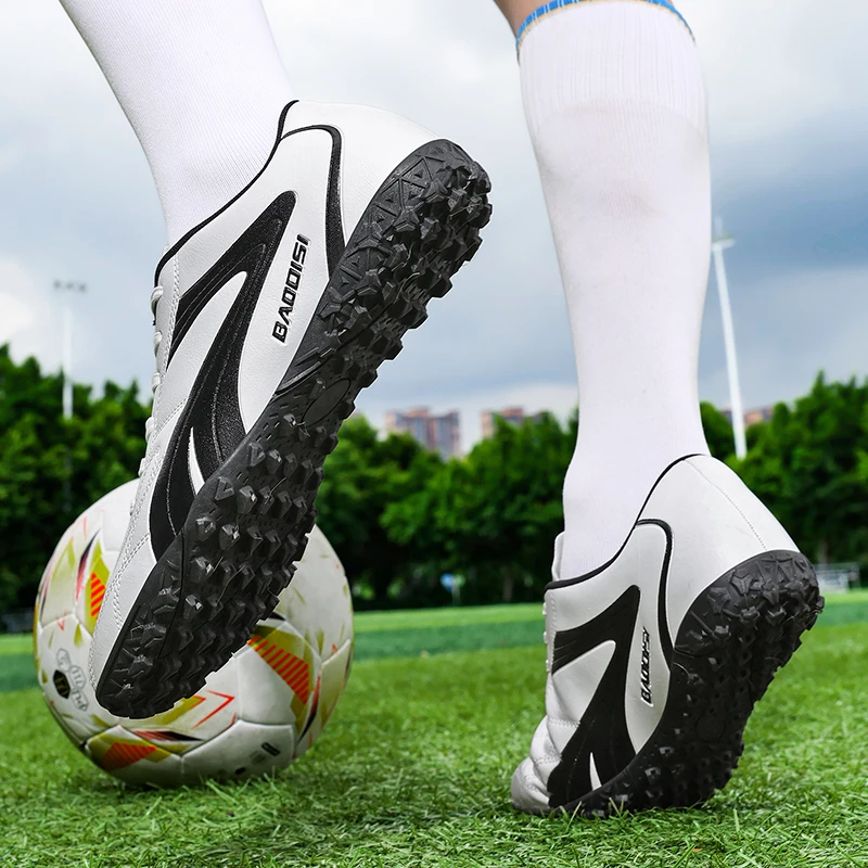 أحذية كرة القدم للرجال TF/AG احترافية لكرة الصالات غير قابلة للانزلاق أحذية كرة القدم للجنسين أحذية كرة قدم مريحة للاستخدام الداخلي