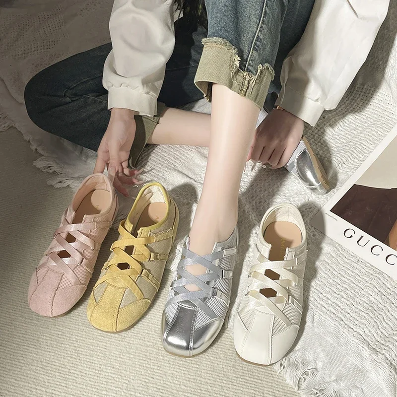 

Осенние новые модные женские универсальные туфли в корейском стиле, французские и немецкие тренировочные туфли, повседневная спортивная обувь на плоской подошве