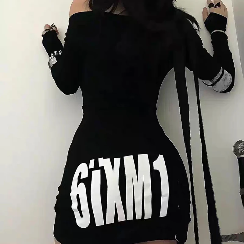 فستان تيك توك الساخن على الطراز الأوروبي والأمريكي لعيد الفصح بطباعة متقاطعة وأكمام طويلة ورقبة واحدة على الطراز القوطي Y2K مصاص دماء مثير Harajuku