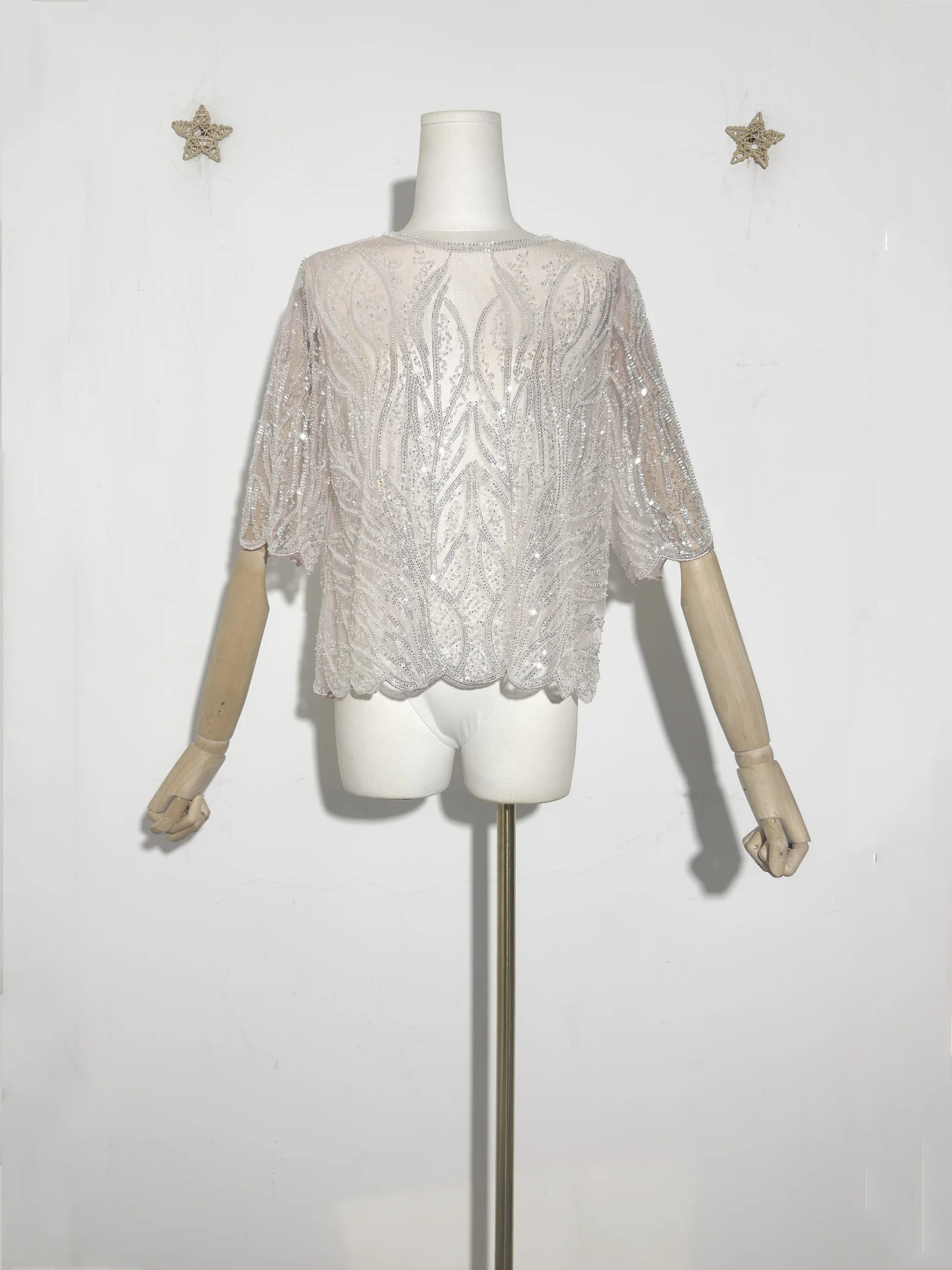 Gorgeous Sequin Beaded Women New Exquisite Sequin Heavry Embroidered Mesh O-Neck Halft Sleeves Blouse Mesh Top Pullover Shirt