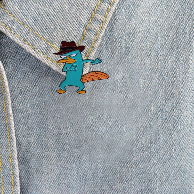 Phineass N Ferb Green Pet Perry Platypus Lapel Pins Backpack Jeans Enamel Brooch Pin Women Fashion Jewelry Gifts Cartoon Badges