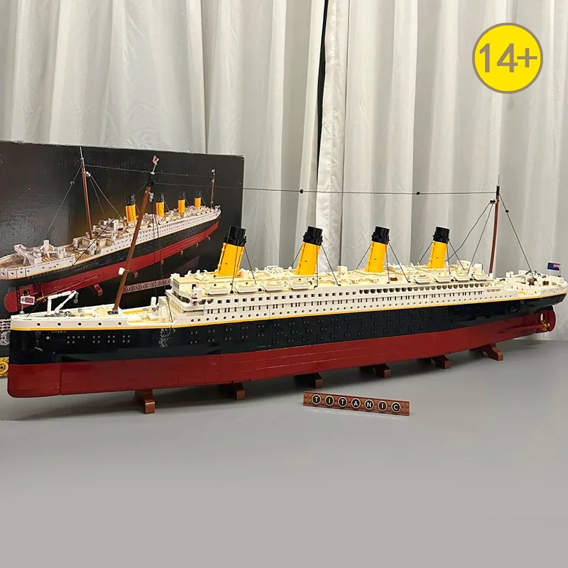 Classic 9090pcs luxury cruise ship model building blocks home decoration assemble toys creative holiday gifts