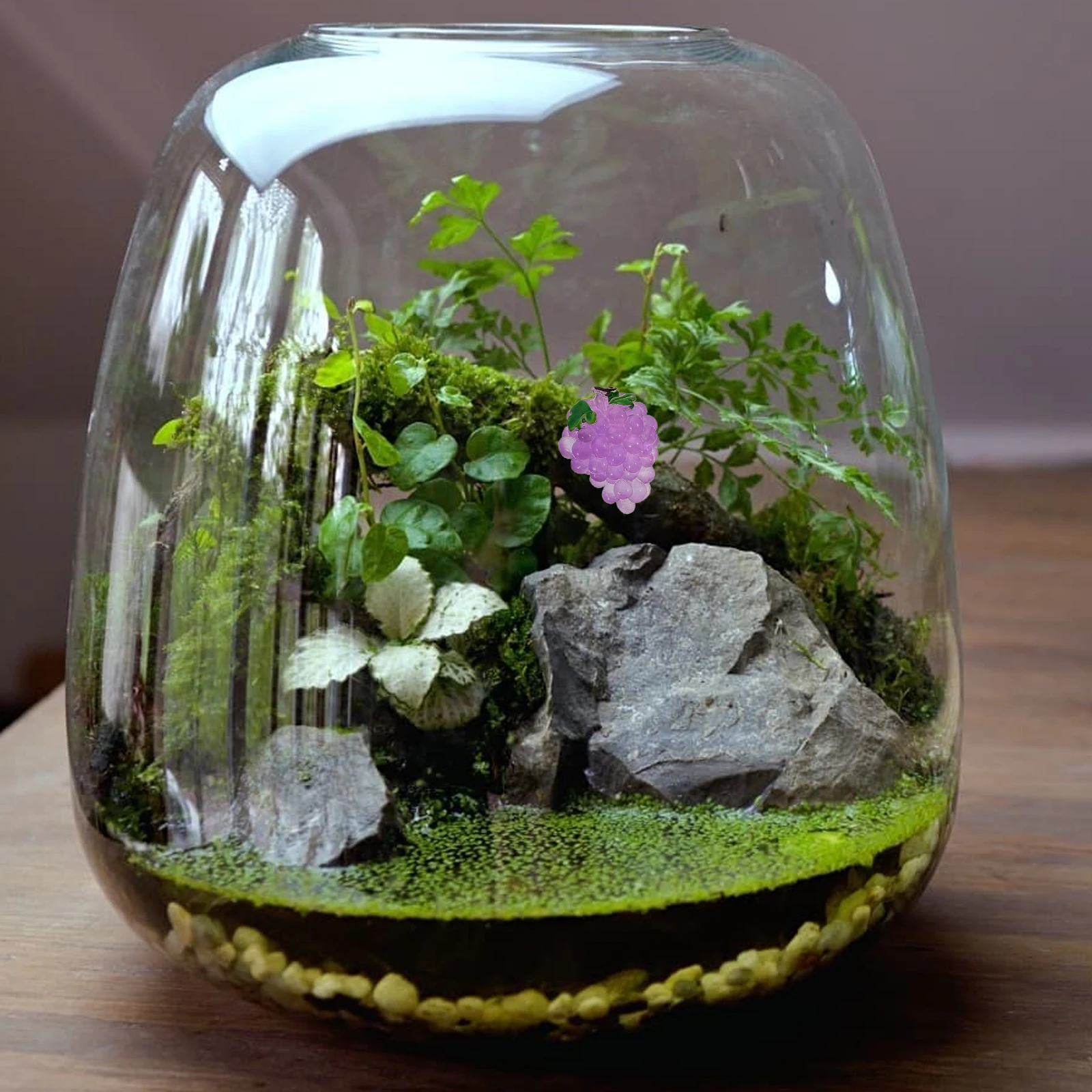 

20Pcs Night Glow Grape Decor Mini Resin Fruits Artificial Adornment Versatile Decoration Home Office Car Garden