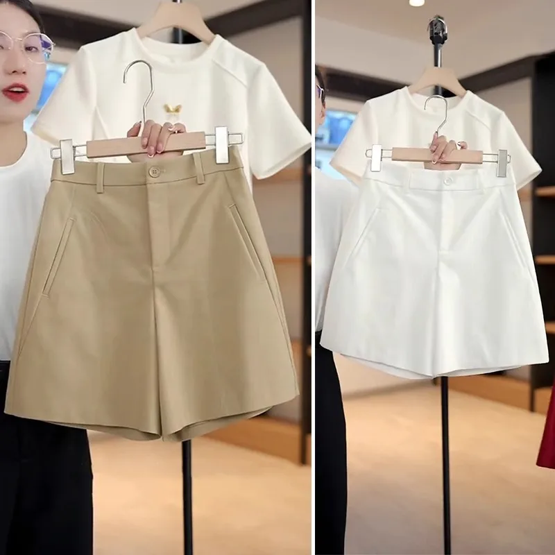 بدلة بيضاء شورت خمس نقاط للنساء شورت صيفي متعدد الاستخدامات بتصميم عصري غير رسمي