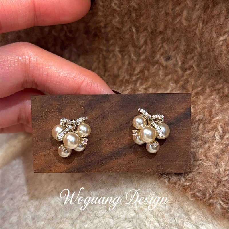 Pearl Grape Stud Earrings Mousse Mocha Tone Hypoallergenic Comfortable Unique Minimalist Daily Commute Gift for Women