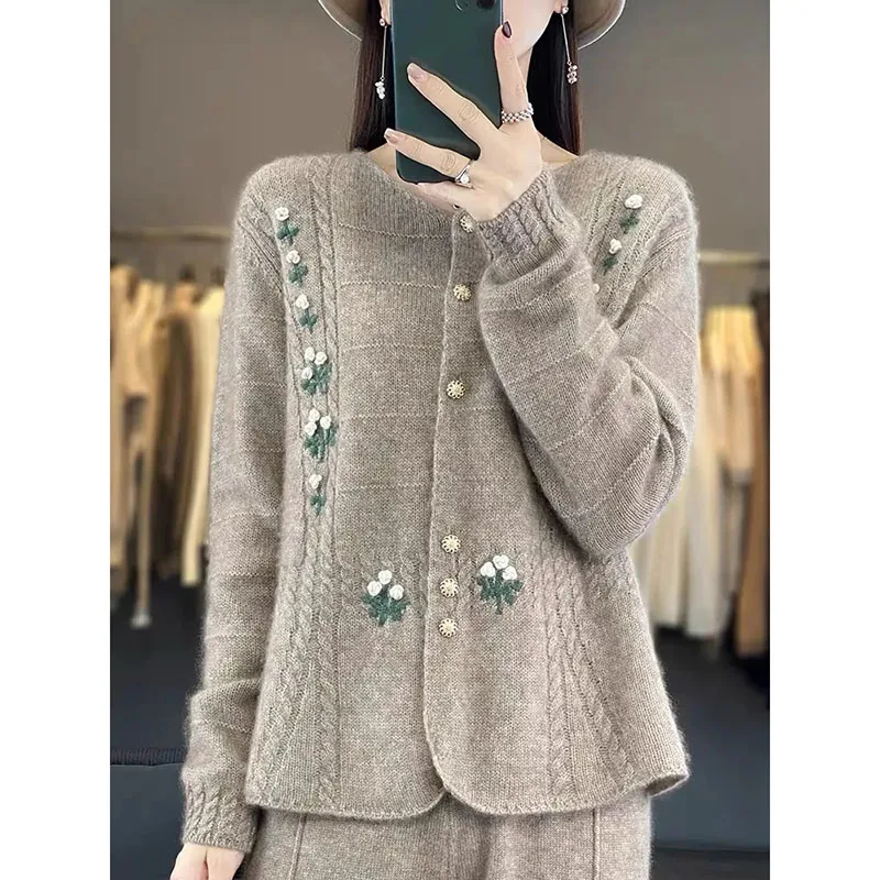 

Новый женский дизайн с круглым вырезом, элитный осенне-зимний новый вязаный кардиган с длинными рукавами, женский свитер, пальто