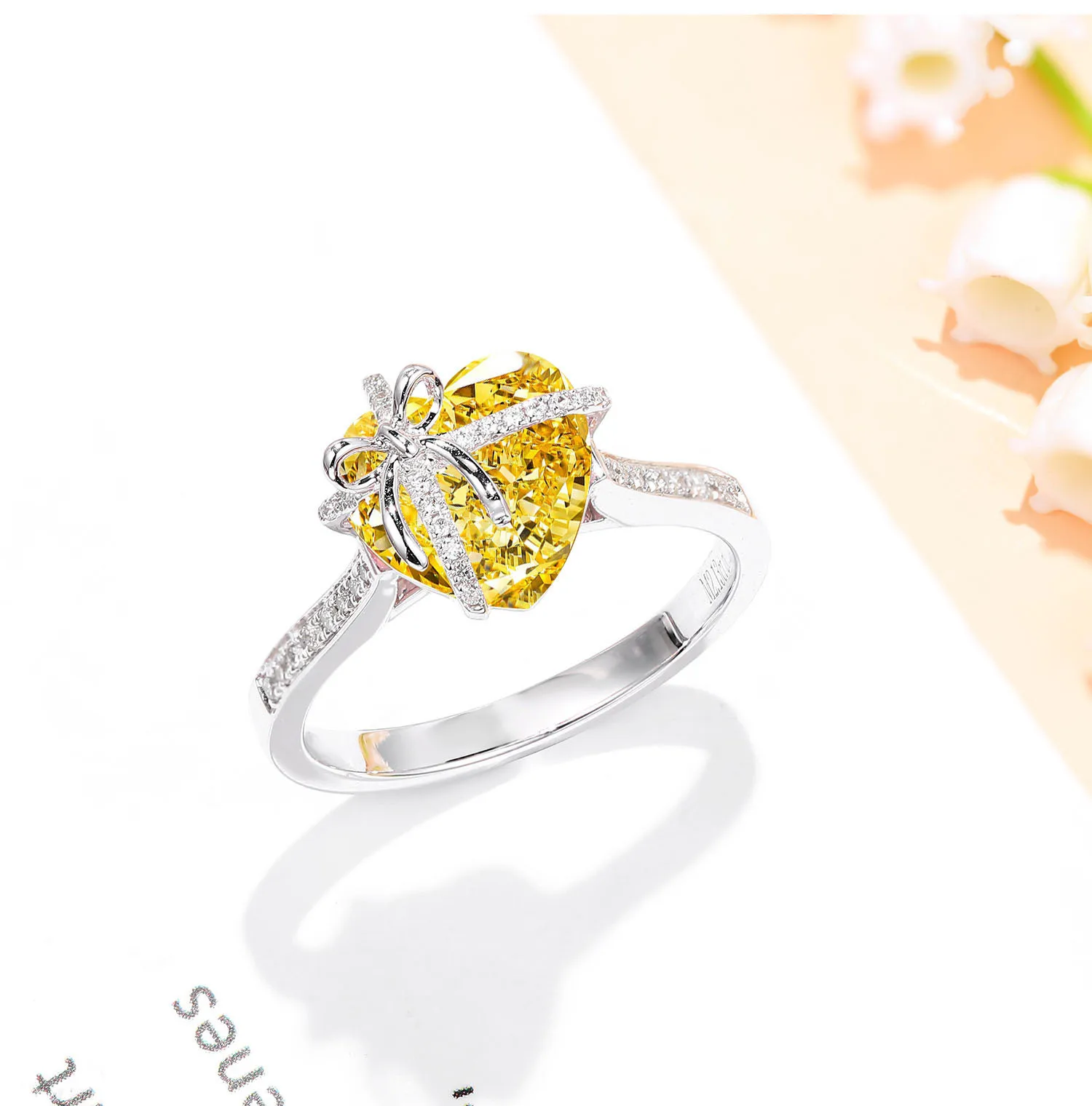 

Argyle Bowknot Pink Zircon Diamond Women's Rings High-Carbon Luxury Heart Wedding Rings For Women Collection Gifts