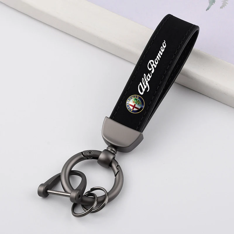 1PC Luxury Leather Car Badges Keychains For Alfa Romeo Sportiva Giulia Giulietta 159 156 Stelvio Key Chain Rings Auto Accessory