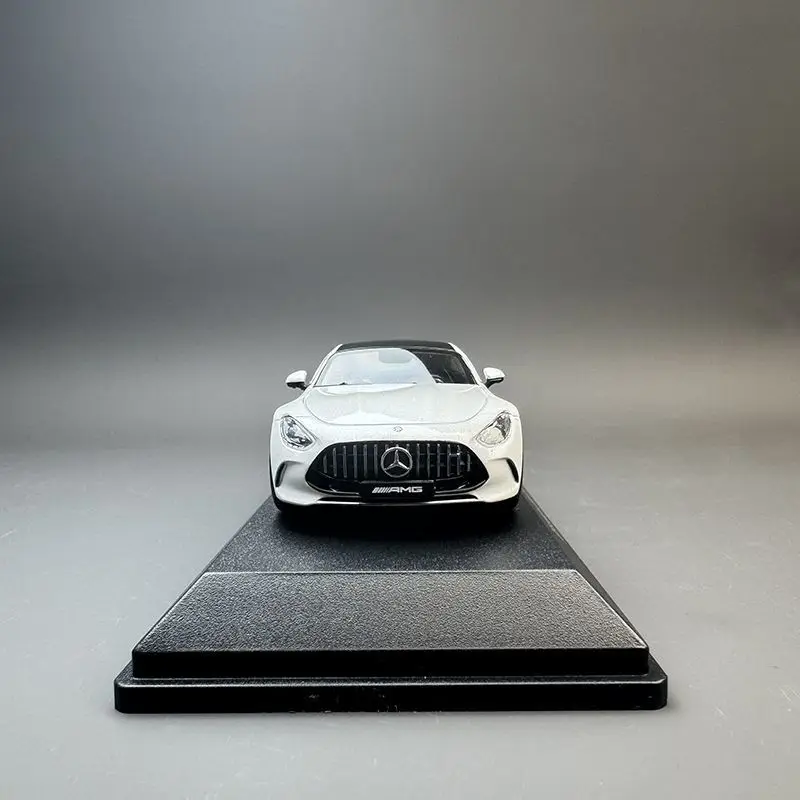 IScale 1/43 Mercedes Bezn AMG GT63 Alloy Model Car Diecast 1:43