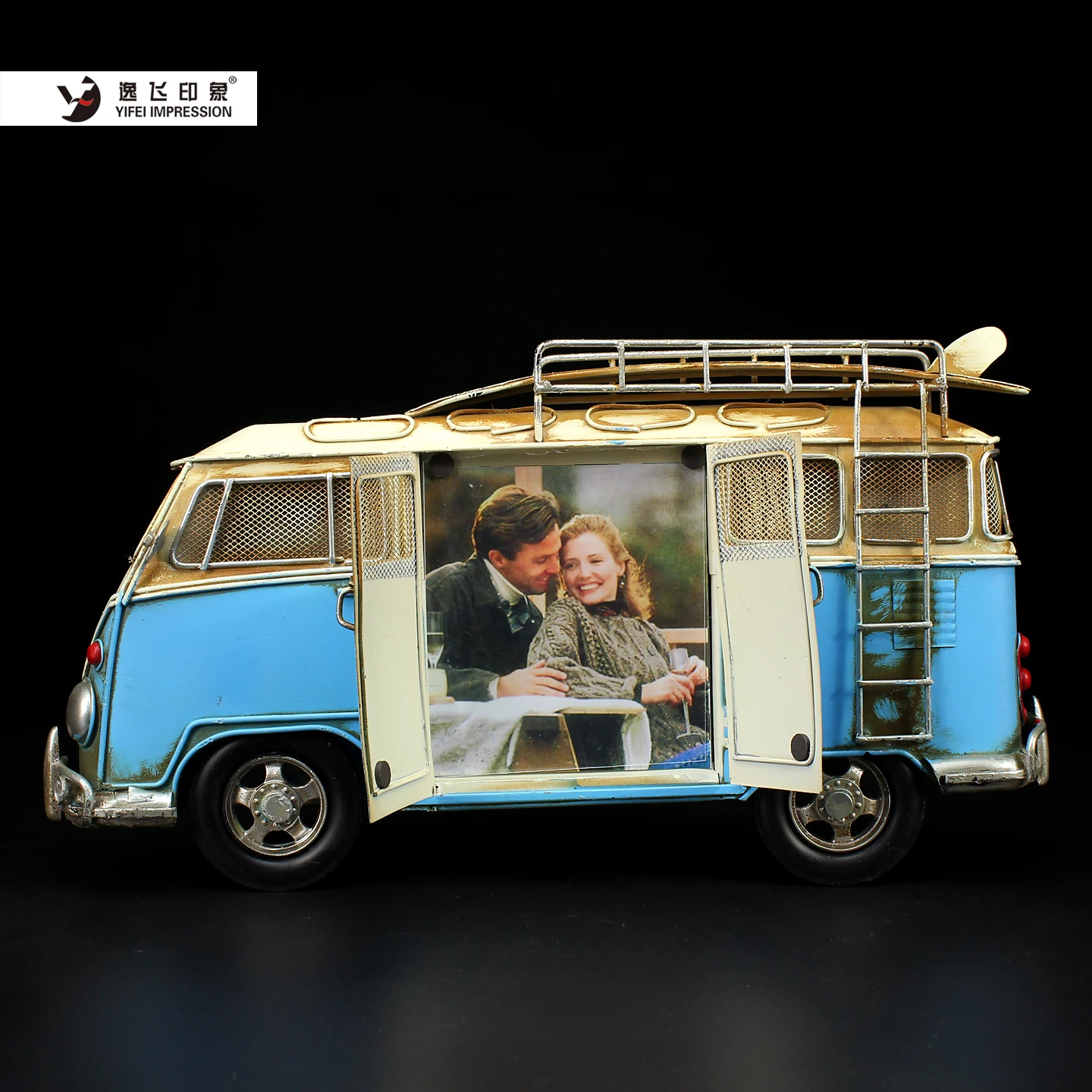 Retro Iron Art Vintage Car Model T1 Bus Ornate Frame Wall Decorative Accent Creative Automotive-Shaped Photo Wall Hanging