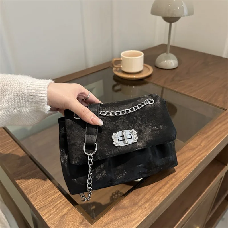 

Женская сумка-ведро из искусственной кожи с застежкой на шнурке Модный дизайн Идеально подходит для повседневного использования и покупок