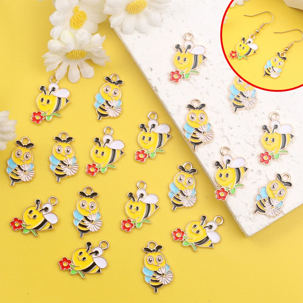 6/12/24pcs Yellow Alloy Bee Shaped Pendant,DIY Bracelet,necklace,commemorative Day,graduation Season Gift Decoration Accessories