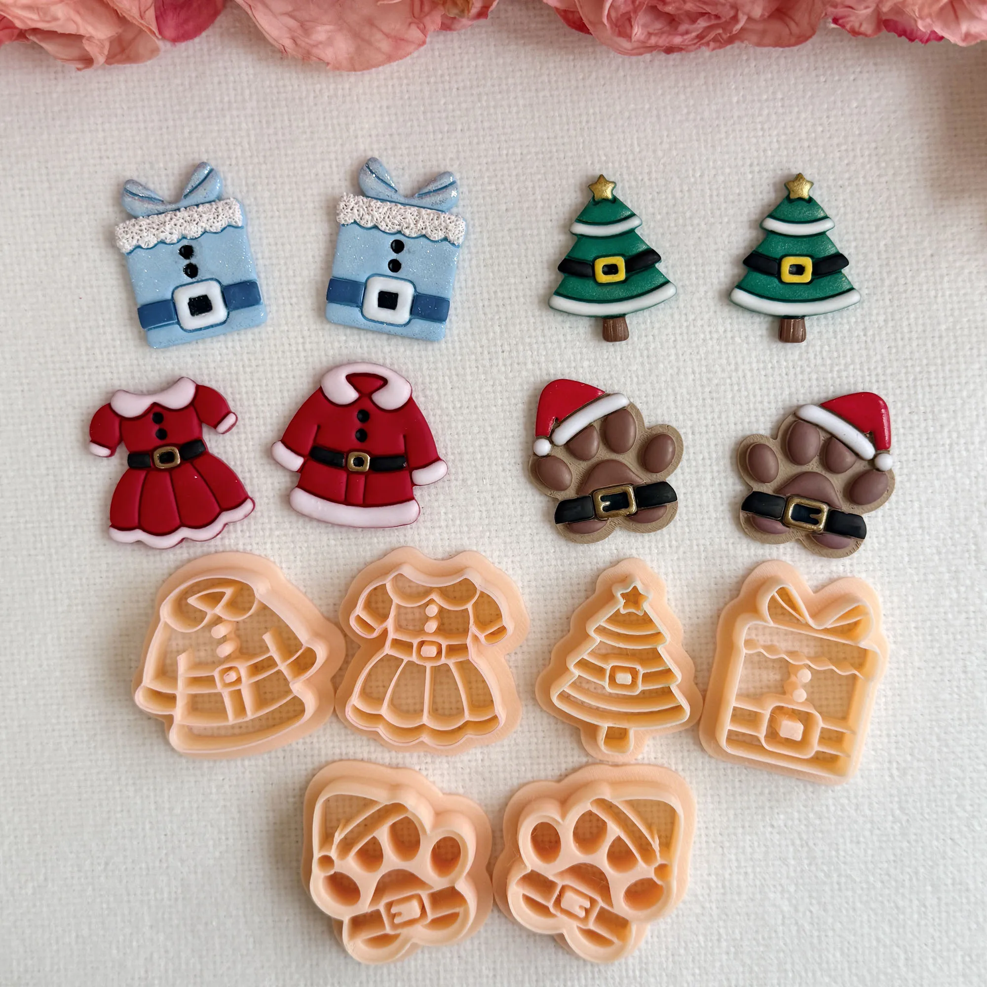 Christmas Theme Gift Box / Tree / Coat / Dress / Paw Print Shape Polymer Clay Cutters For DIY Earrings Necklace Brooch