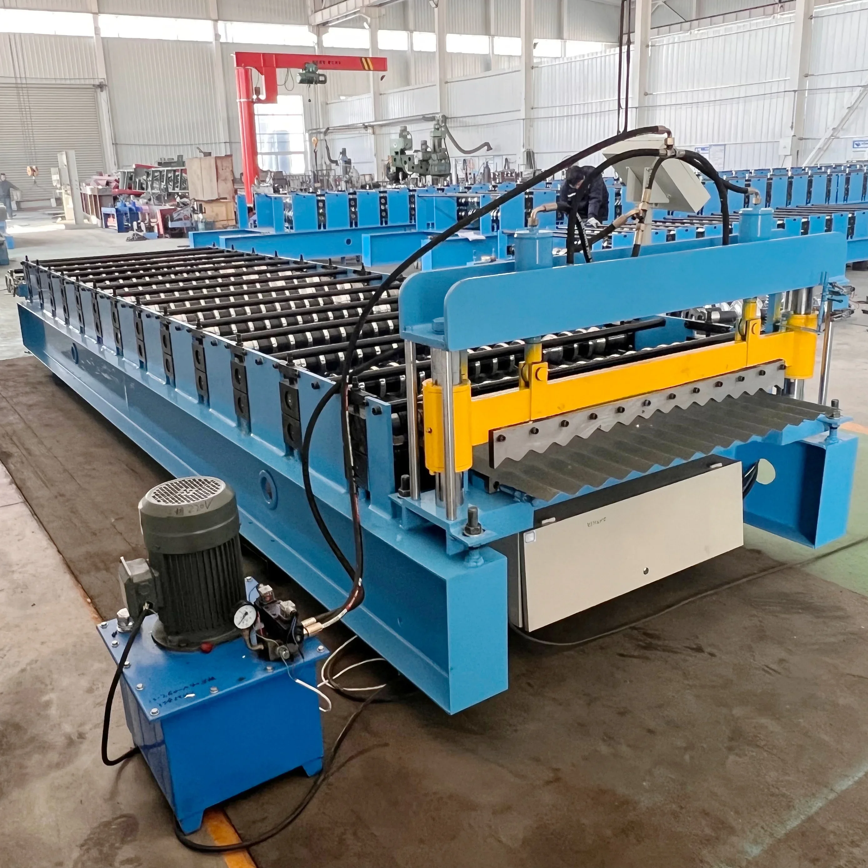 Factory Direct Sales CNC Operated Corrugated Making Machine with Servo Feeding and Auto Shearing Function