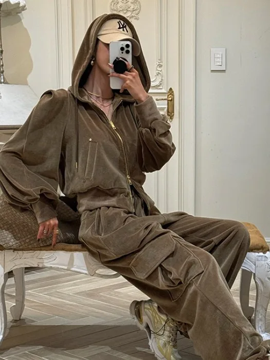 

Шикарный бархатный комплект с капюшоном в стиле ретро, женский осенне-зимний дизайн, пальто с широкими штанинами, комплект из двух предметов, размер для взрослых
