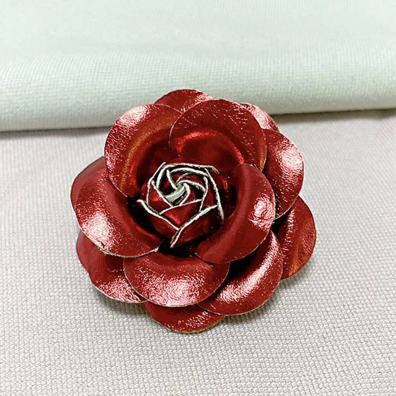 Handmade Leather Camellia Flower Brooches Pins for Women Korean Fashion Corsage Jewelry Wedding Dress Shirt Accessories