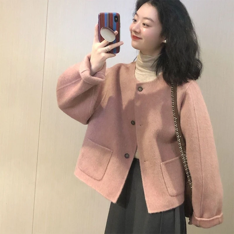 Jaqueta de Tweed Azul Marinho Feminina Elegante Vintage com Botões e Detalhes em Renda Retro Bordada Dupla Face Decorada