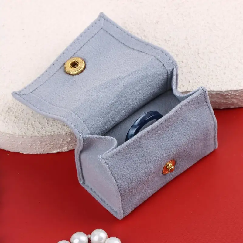

Soft Velvet Jewelry Pouch Mini Portable Ring Bag Jewelry Case With Snap Button For Earrings Wedding Party Travel Gift Packaging