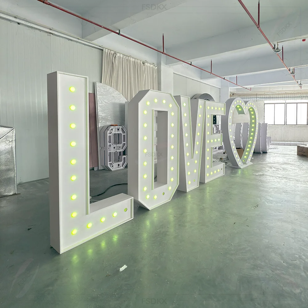 Logo di dimensioni personalizz - Light Up Letters Marquee recensione e prezzo