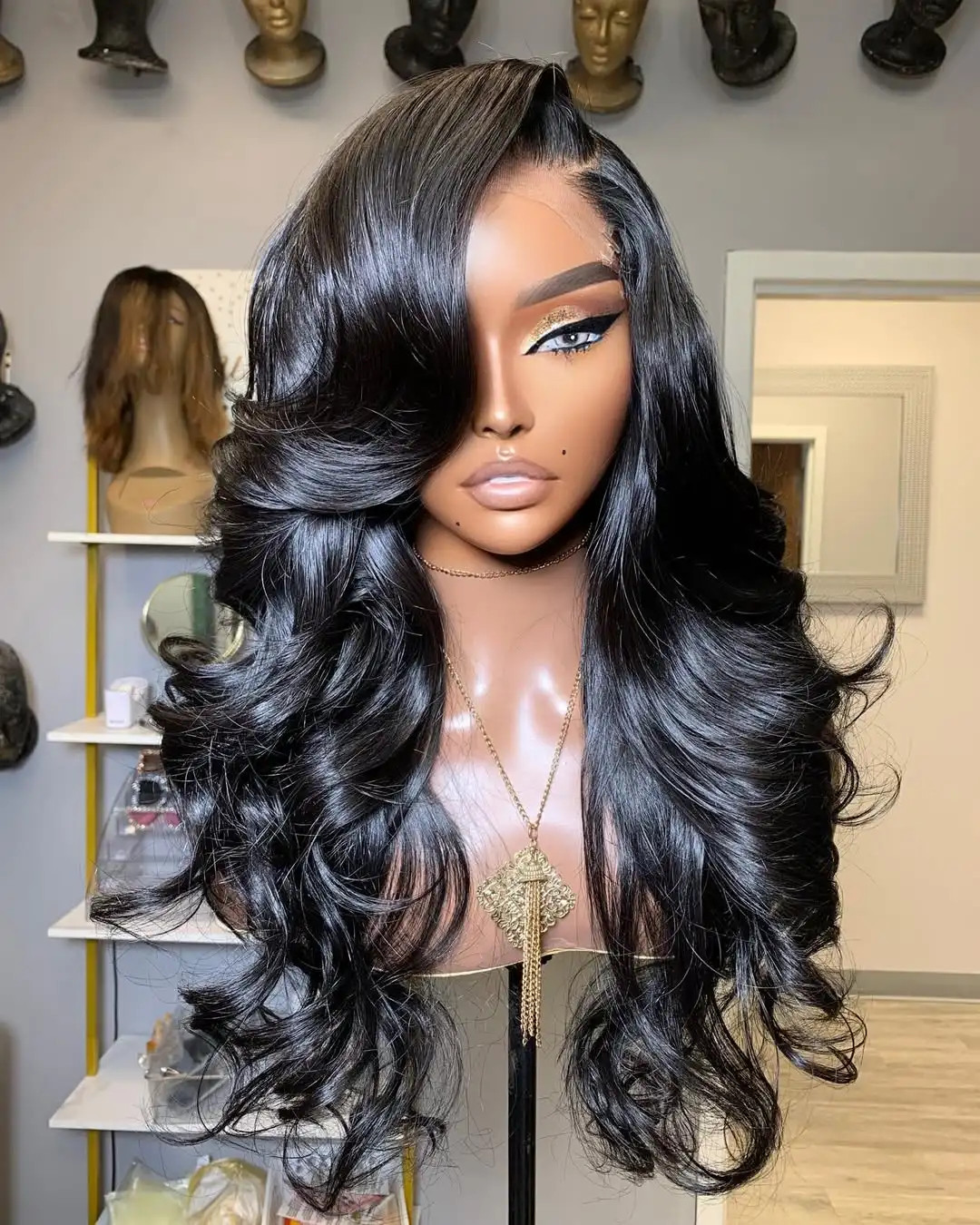 

Натуральные черные синтетические парики с водной волной и боковым пробором, без клея, из термостойкого волокна, с кружевной передней частью, для чернокожих женщин, длинные, 26 дюймов