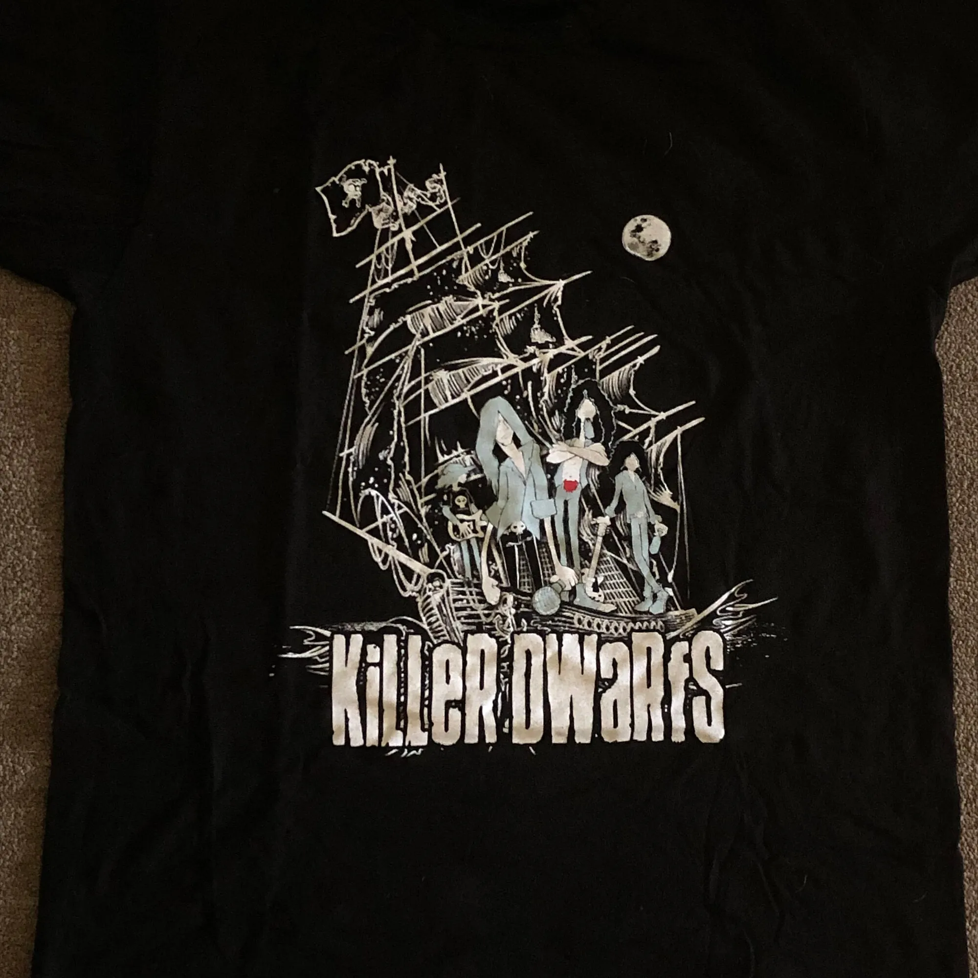 Killer Dwarfs '40 Years Standing Tall 1982 - 2022' official tour shirt, size Large