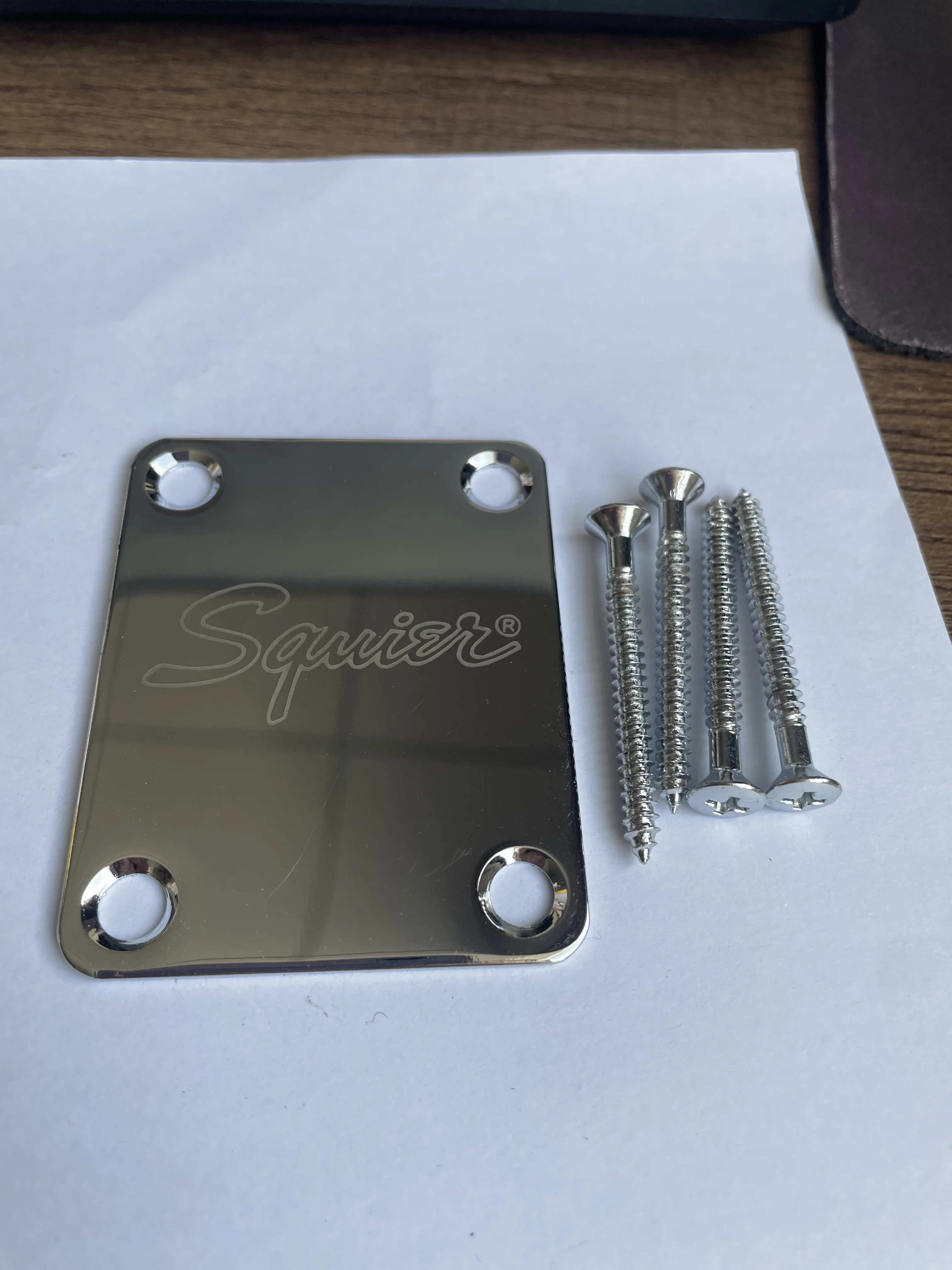 Electric Guitar Neck Plate with Mounting Screws, Bass, Guitar Accessories, 1 Pcs, Kinds of Neck Plate