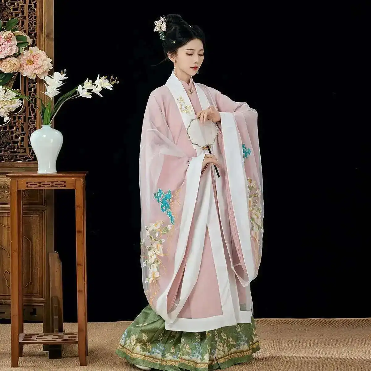 

Moyu Ge Hanfu Female[Weaving Flower Branches]Ming Style Standing Collar Long Coat Cloak Horse Face Skirt Set, Heavy Embroidery