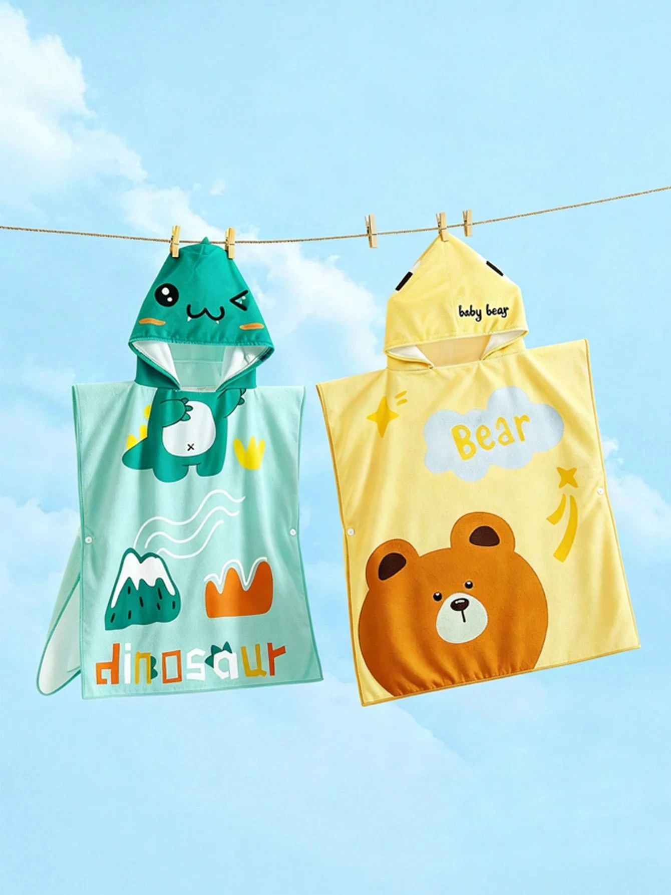2026 New Model Cartoon Printed Bathrobe Soft Super Absorbent Suit For Beach Pool Take a Bath Camping For Aged 2 to 9 Boy or Girl