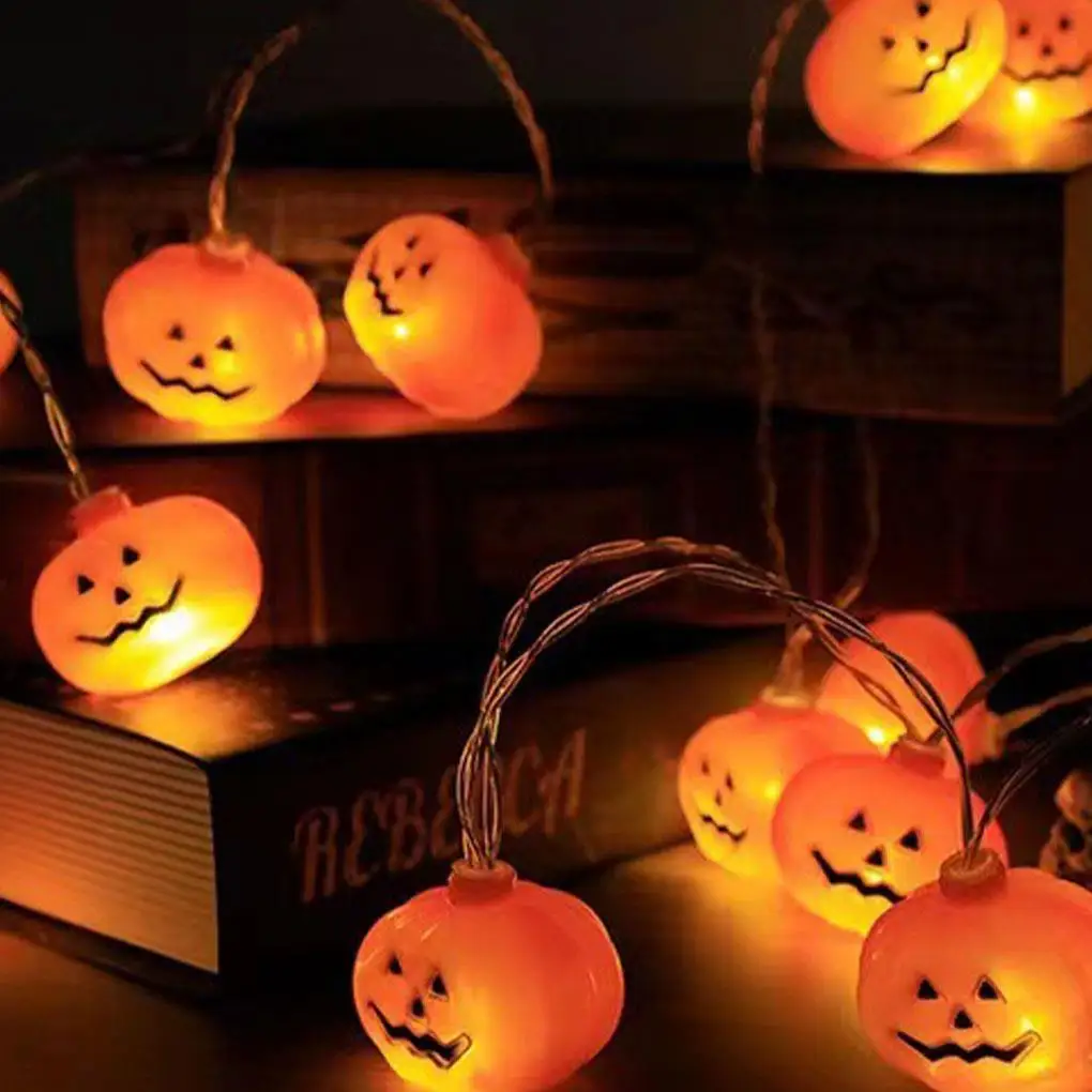 1 buah lampu String bertenaga baterai Halloween 10 LED dengan hantu penyihir kucing labu laba-laba Web kerangka Mummy bentuk bajak laut dalam ruangan