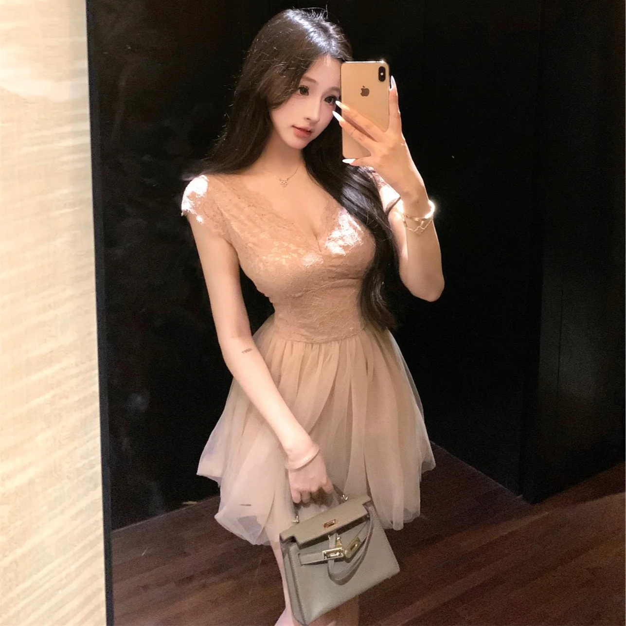 Vestido de Verano 2025 con Falda Abullonada de Encaje y Malla, Cintura Ajustada, Estilo Línea A, Moda Femenina