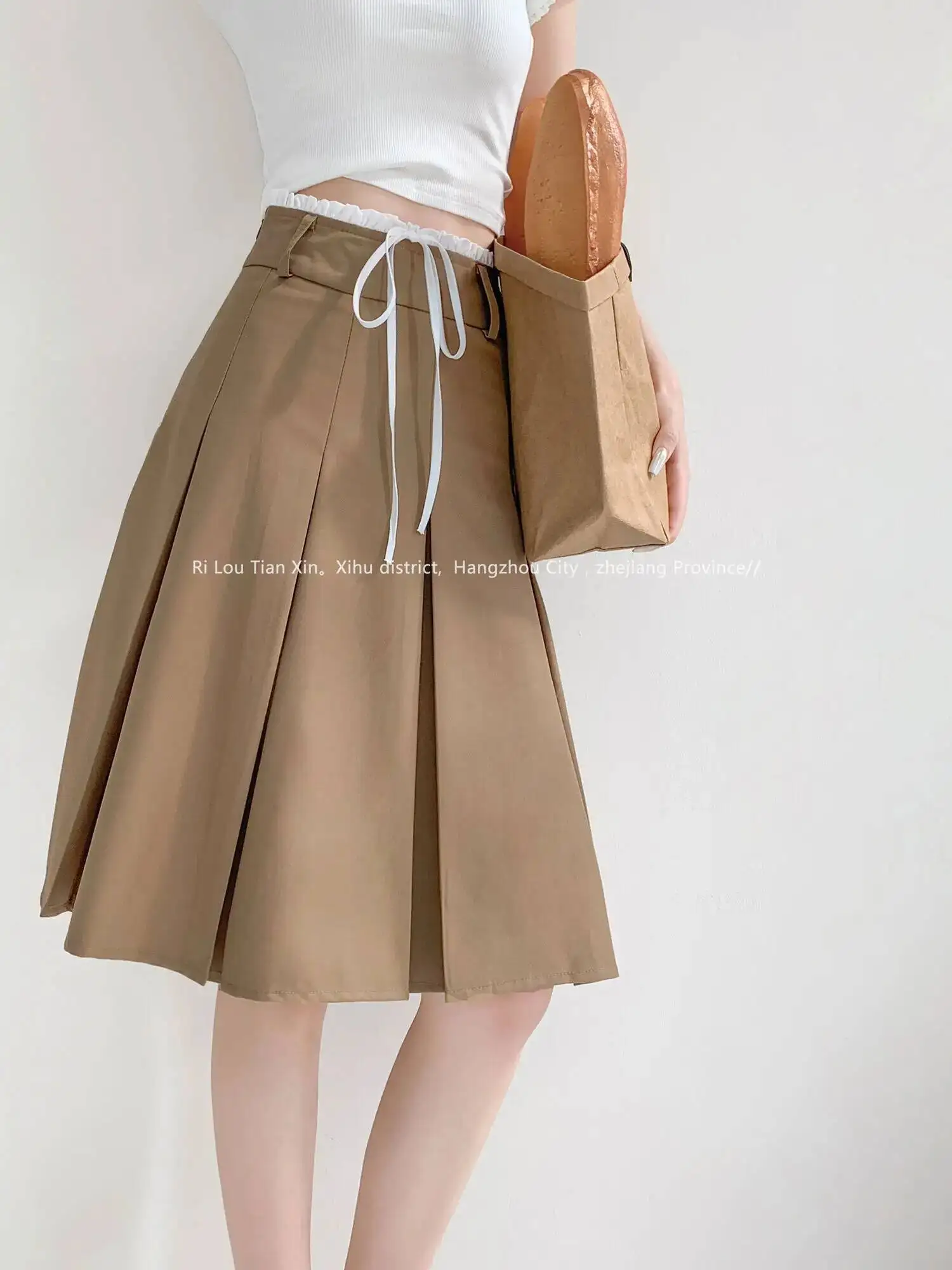 

Новая летняя юбка 2026 года в студенческом стиле с кружевными вставками и завязками, женская, с высокой талией, на шнуровке, облегающая бедра, А-силуэт, средней длины, ESIB